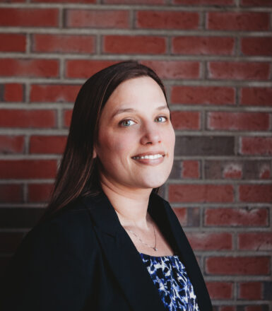 photo of Andrea Dickinson, EI